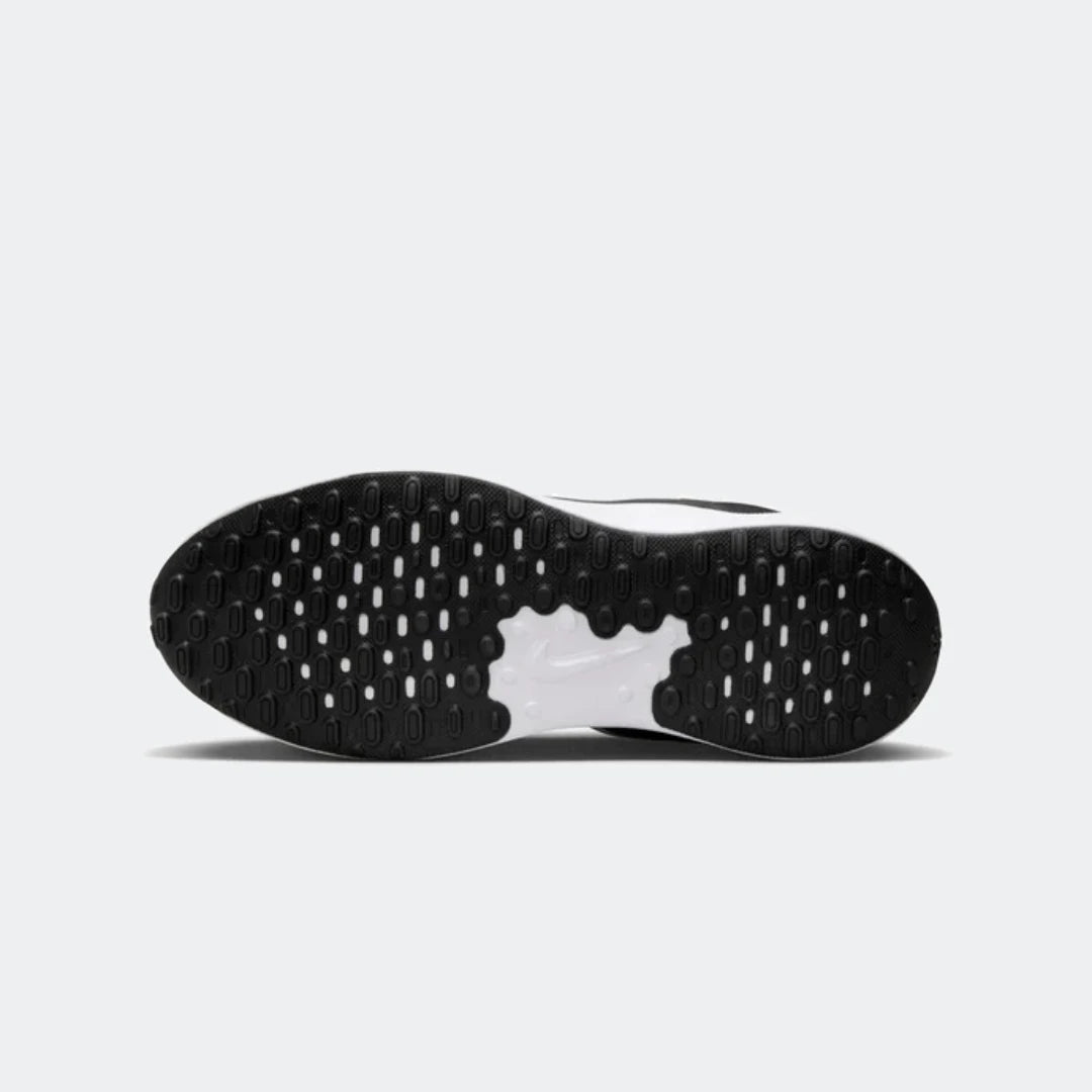 Nike Revolution 7