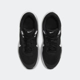 Nike Revolution 7